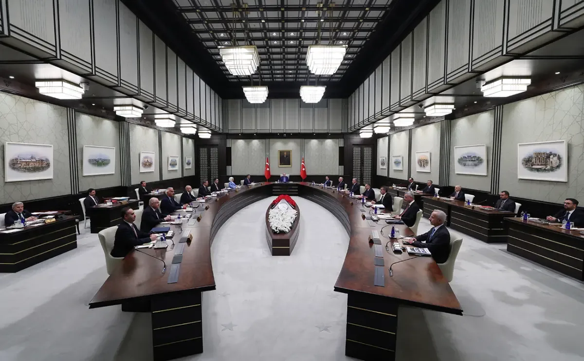Kabine bugün toplanıyor: Gündemde ekonomi, güvenlik ve dış politika var