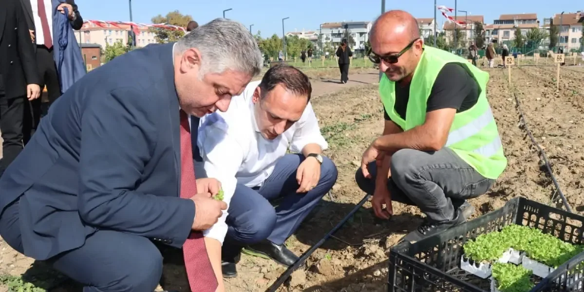 Yalova’nın ilk kent bostanına Bornova desteği